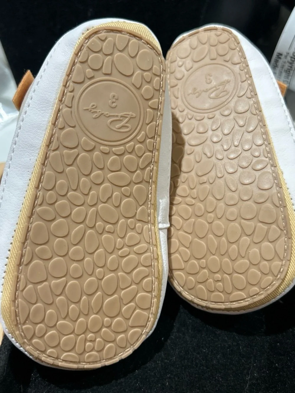 N/A comfortable beige